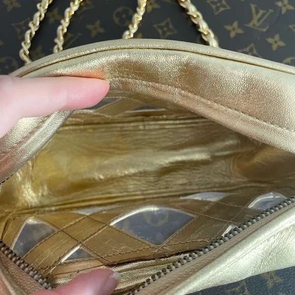 Vintage Chanel Gold/Clear Crossbody - Picture 6 of 7